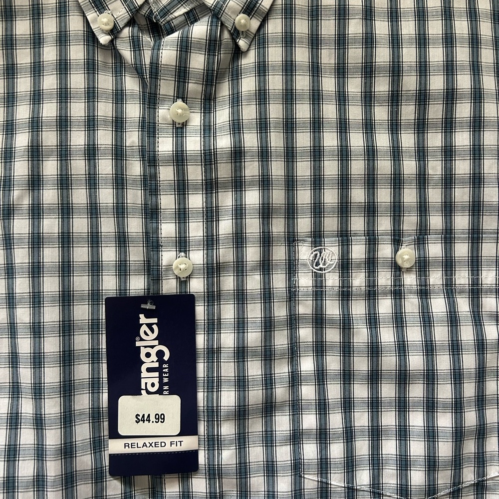 Wrangler Men's Blue and White Plaid Shirt - Picture 2 of 3